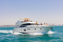 Load image into Gallery viewer, Yacht Amotea 72ft